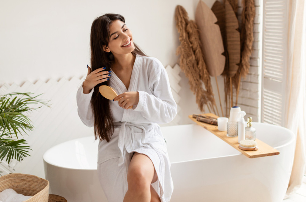 Viralni trik za "lažnu" fen-frizuru koju svaka žena obožava VIDEO