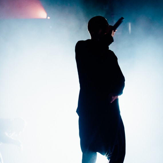 Pevač osuđen za silovanje i seksualne napade: "Kad ne dobije ono što smatra da mu pripada..."