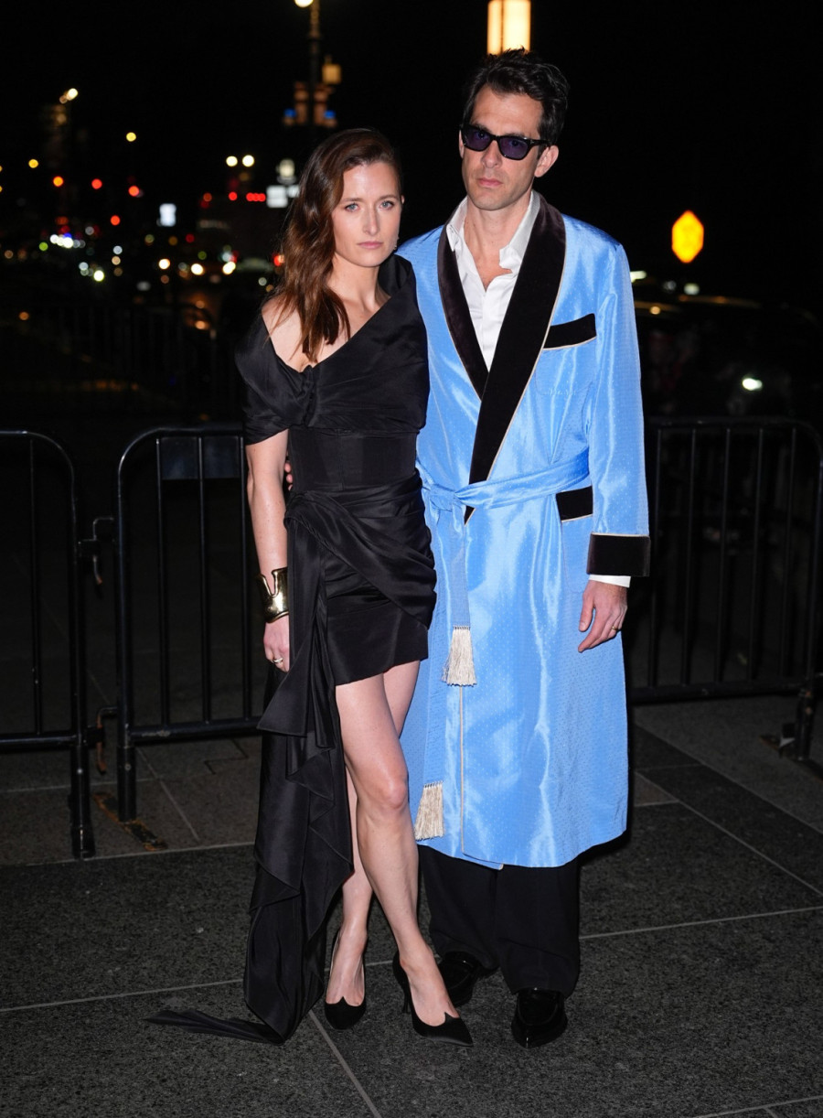 U bademantilu na crvenom tepihu? To može samo on FOTO