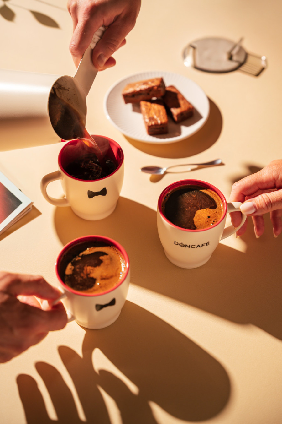 Kad se Džezveri po kafi prepoznaju