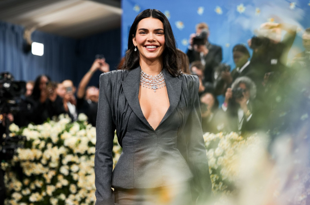 Došao je red da i ona pokaže ubitačno telo: Najtraženija lepotica proslavila rođendan FOTO