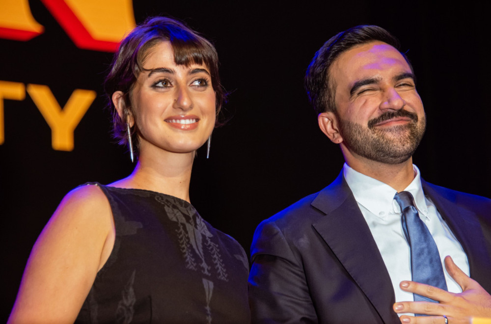 Žena novog gradonačelnika Njujorka modom osvaja sve(t): Porede je sa princezom Dajanom FOTO