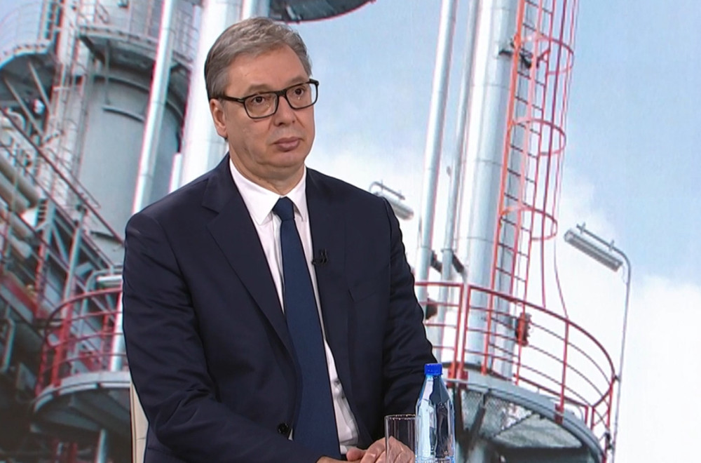 Vučić: Sledeća nedelja od izuzetnog značaja za NIS, ljudi da ne brinu