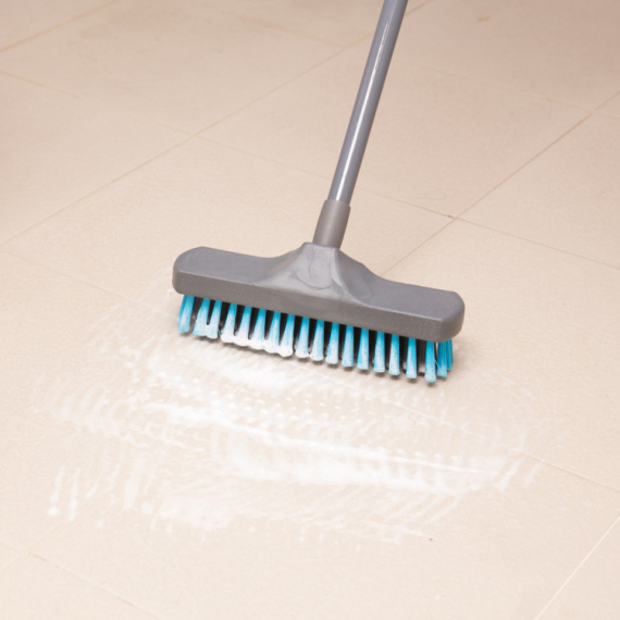 Mame kažu da je "dar s neba": Trik za čišćenje svi kopiraju – i blista i miriše VIDEO