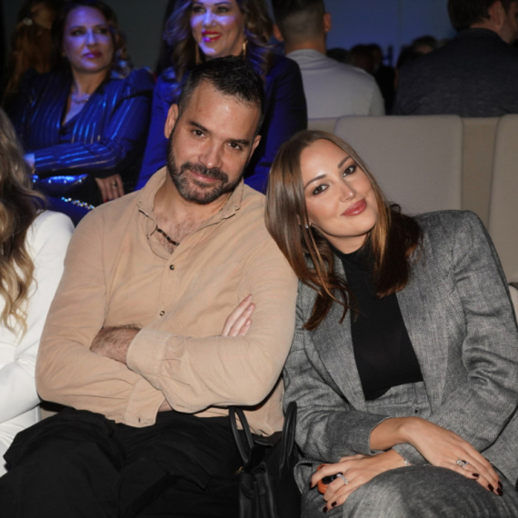 Aleksandra Prijović blista nakon porođaja: Svi pričaju o skupocenoj torbi koju nosi FOTO