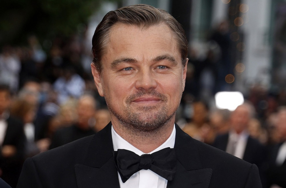 Slavni zavodnik kakvog nismo videli: U društvu 24 godine mlađe lepotice ne zna za pravila VIDEO