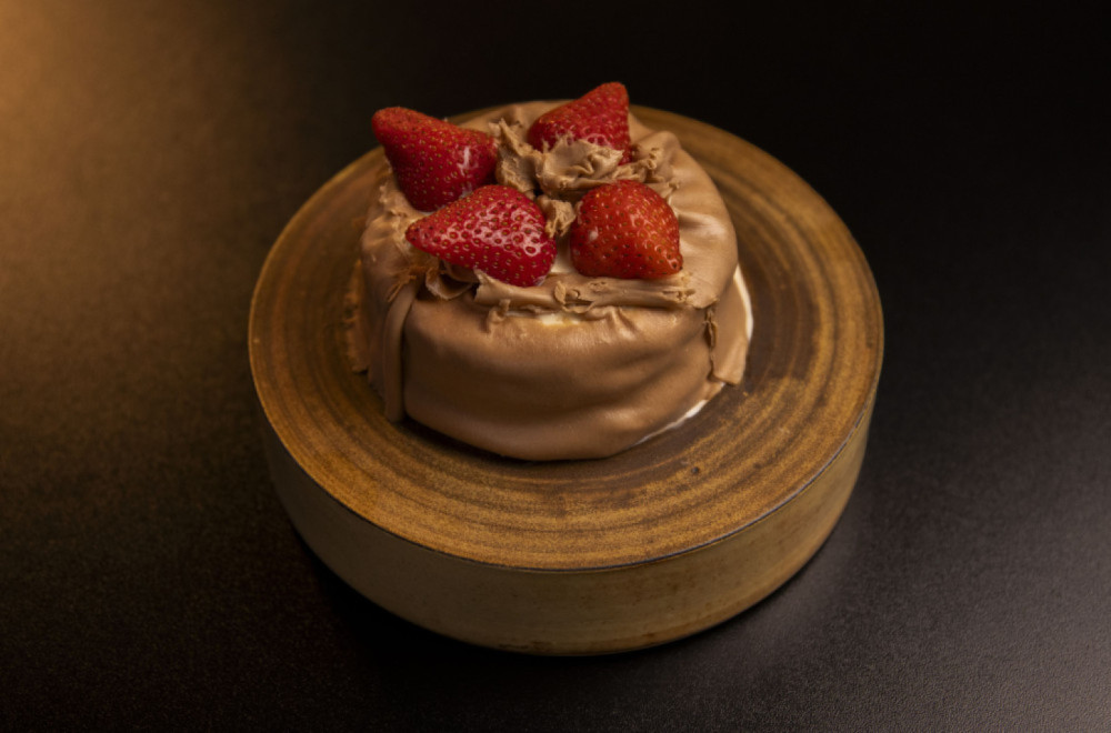 Patišpanj u beloj čokoladi – savršenstvo MasterChefa koje vraća u detinjstvo