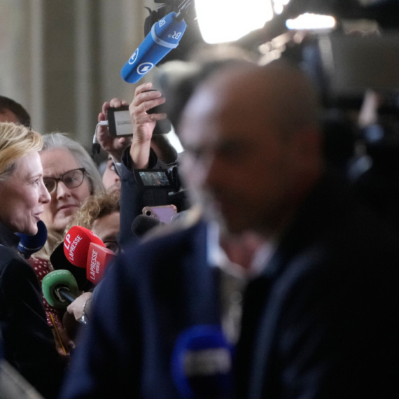 Papa sa holivudskim glumcima: "Spasite bioskop" FOTO