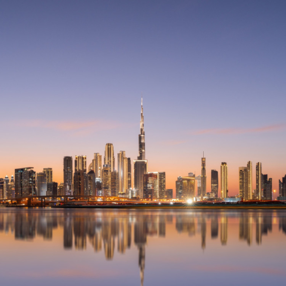 Otvoren zvanično najviši hotel na svetu: Bazen bez ivice na 76. spratu