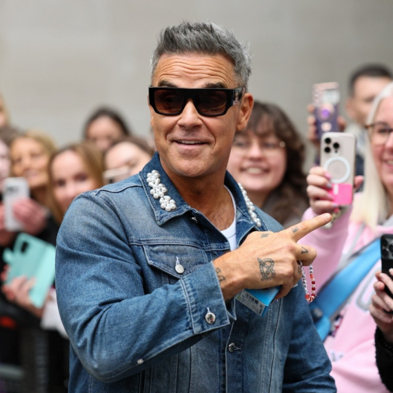 Robi Vilijams priznao da je smršao pomoću leka, a sad upozorava: "Samo se pogoršava..." FOTO