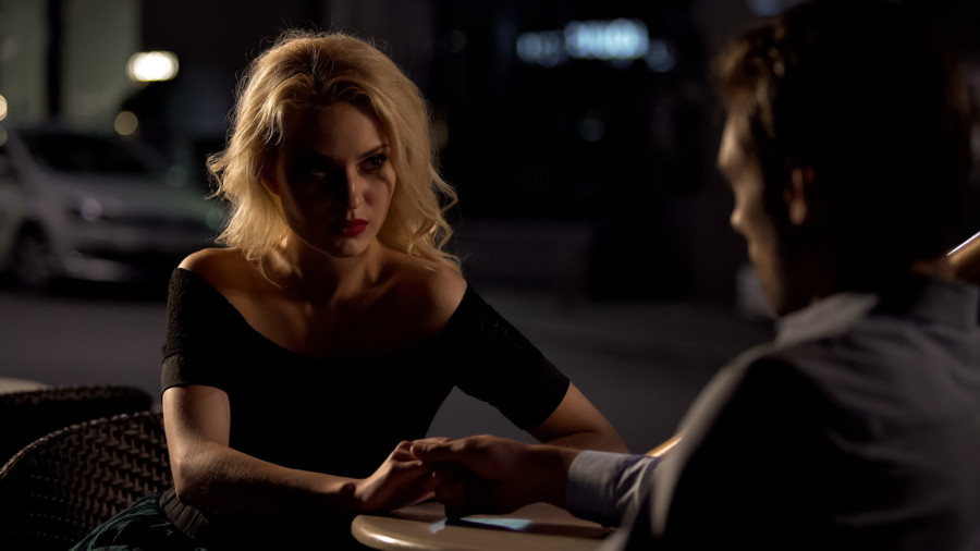 Ovaj trend menja sve: Zaboravite ono što ste znali o braku nakon 40. godine