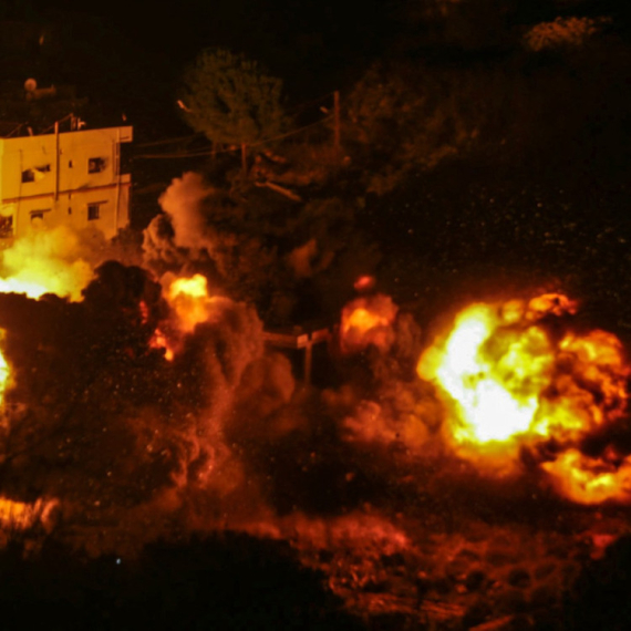 Tramp najavio prebacivanje uranijuma – Iranci ga demantovali; Izrael nastavlja napade FOTO/VIDEO