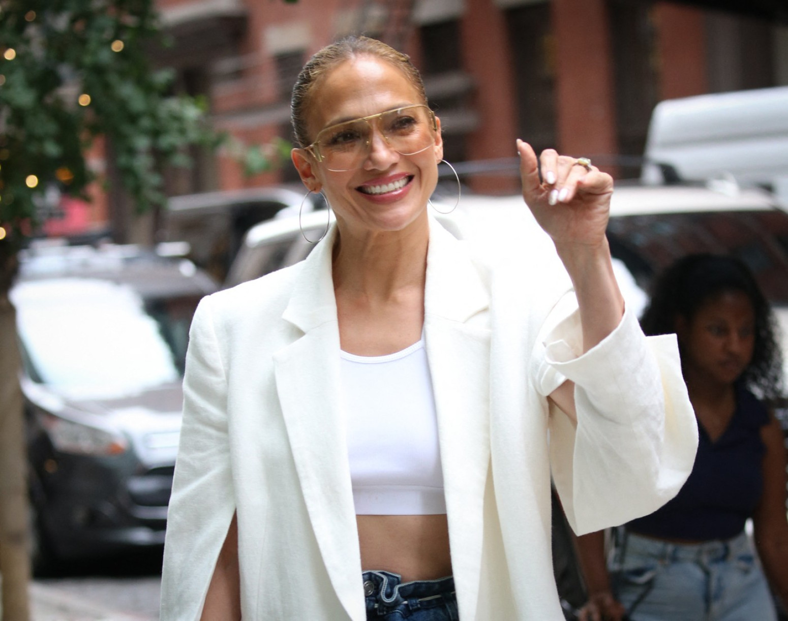 I pevačica i domaćica – koju će funkciju još da joj dodele? FOTO