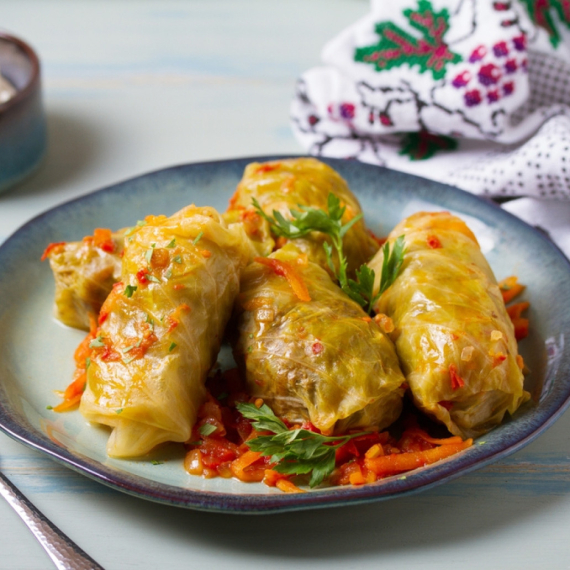 Kako da kiseli kupus dobije lepu žutu boju? Tajna je u ovoj namirnici