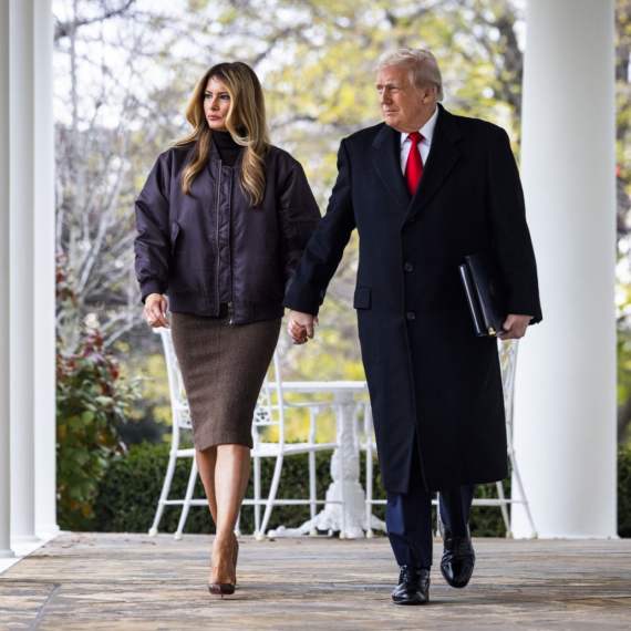 Modni spektakl Melanije Tramp: Ovaj spoj niko nije očekivao FOTO