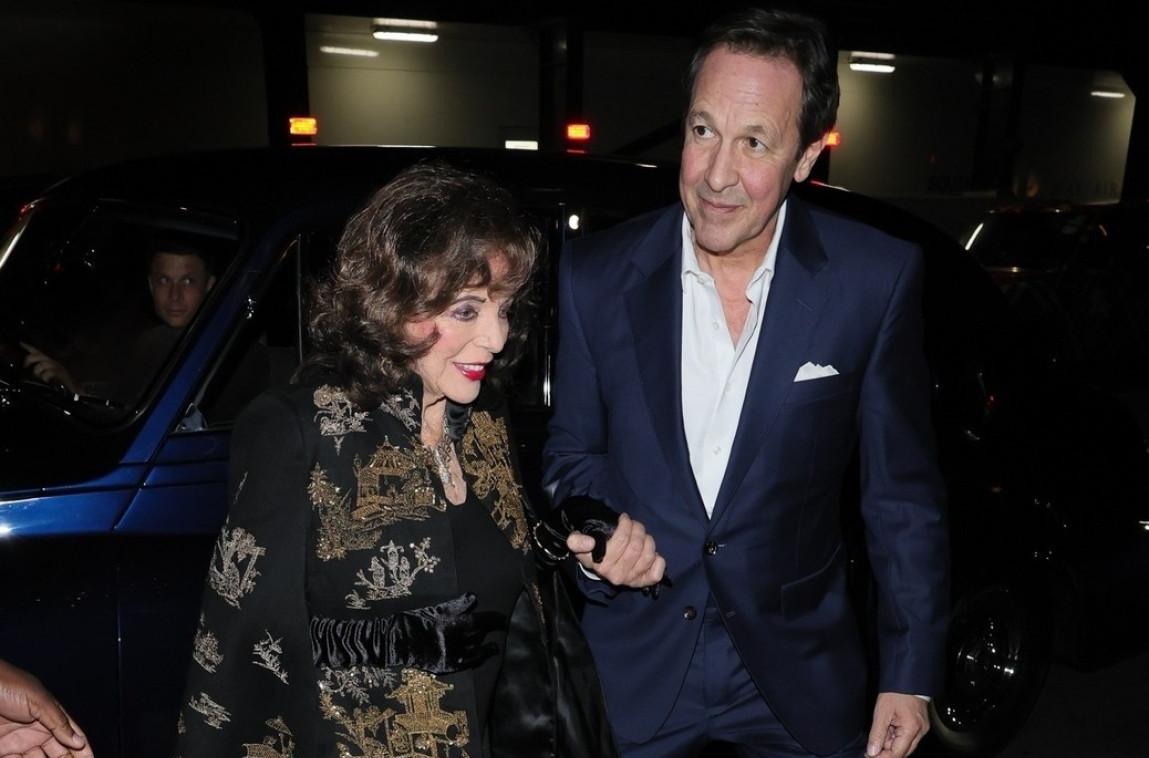 Glumica zna tajnu večne mladosti –  a to je veza sa 32 godine mlađim muškarcem FOTO