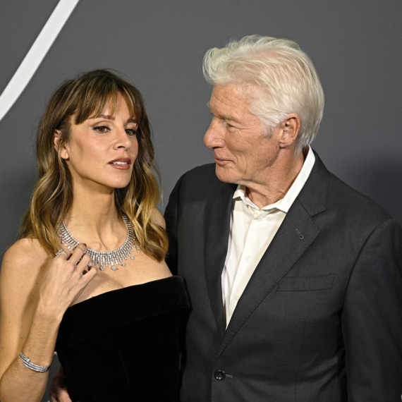 Dnevni horoskop za 28. novembar: Vage dobijaju poziv za dejt, Blizancima stižu pare...