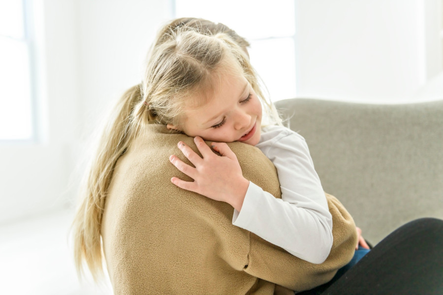 Ne govorite deci nemoj da plačeš, evo šta treba da im kažete umesto toga