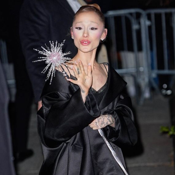 Kažu da je jadna i da joj treba pomoć: Nekada omiljena holivudska slatkica odbrusila svima FOTO