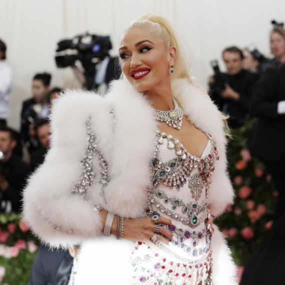 U jeku glasina o razvodu – ona objavi ovo: Lepotica iz devedesetih ne može bez turbulencija FOTO