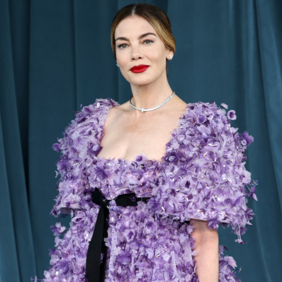 Konačno je presekla: "Neću da skinem štikle zbog niskog muškarca"