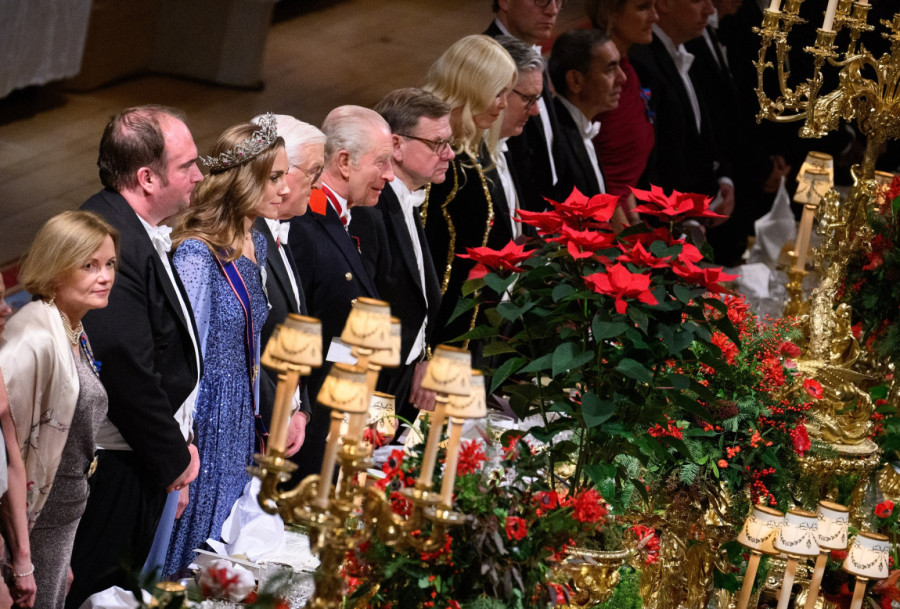 Kraljevski banket pretvorila je u modnu pistu: Najlepša plavuša zasenila i Kejt Midlton FOTO
