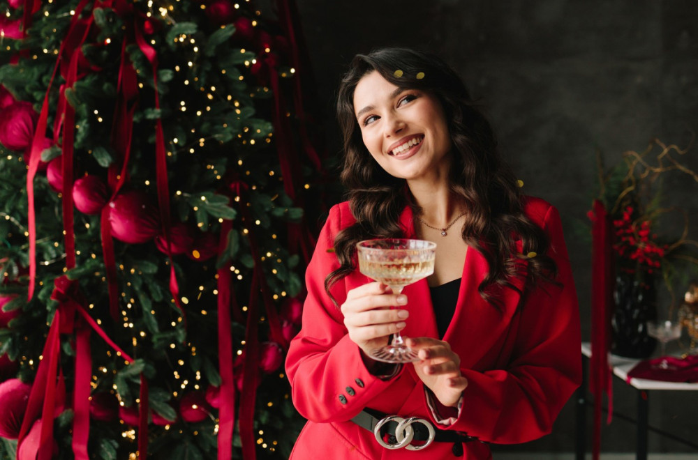 Od doma je napravila čistu fantaziju, a novogodišnje dekoracija je naručila sa Temua