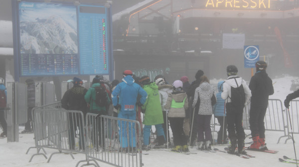 Više od 3.000 skijaša već stiglo na najpopularniju srpsku planinu: Staze su spremne FOTO/VIDEO