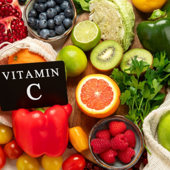 Da li unosite dovoljno vitamina C? Ovih 5 znakova otkriva da vam nedostaje