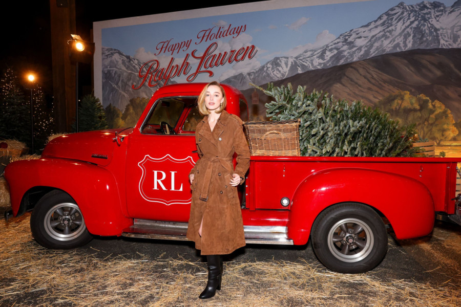 Frizuru godine nosi i ona: Licu daje svež izgled i od svake žene pravi zavodnicu FOTO