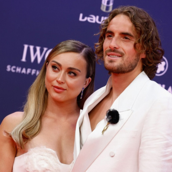 Vatrenu Špankinju je zaboravio: Poznati teniser ima novu devojku i već je ludo zaljubljen VIDEO