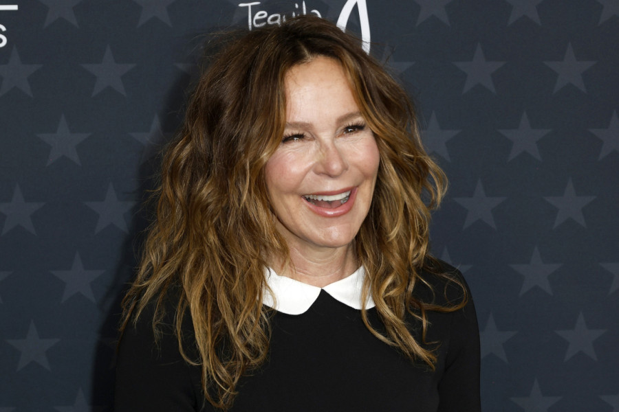 Bivšu holivudsku slatkicu danas niko ne primećuje: Jedna operacija joj je promenila život FOTO