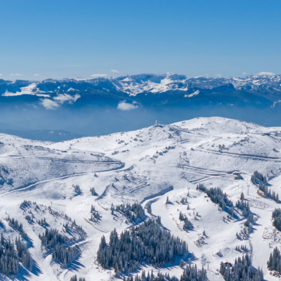 Na Jahorinu dolaze skijaši iz cele bivše Jugoslavije, a evo kakve su cene VIDEO