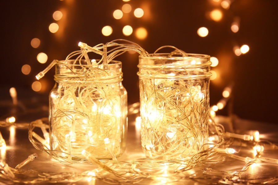 Lampice nisu samo za jelku, uklopiće se i na ova tri mesta