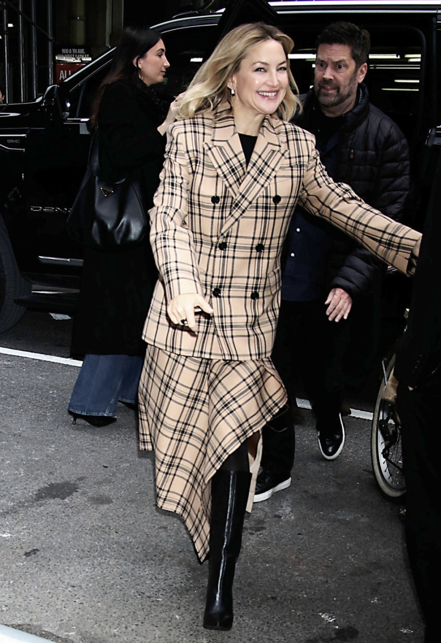 Kejt Hadson ima jednu kombinaciju za sve prilike FOTO