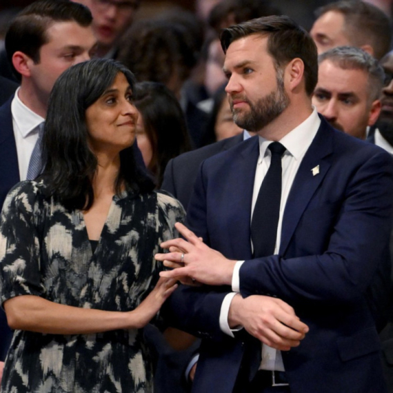 Oglasila se supruga Džej Di Vensa: Otkrila istinu o problemima u braku