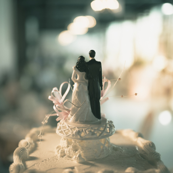 Zatražila razvod nakon 25 godina braka jer joj je muž pojeo parče torte