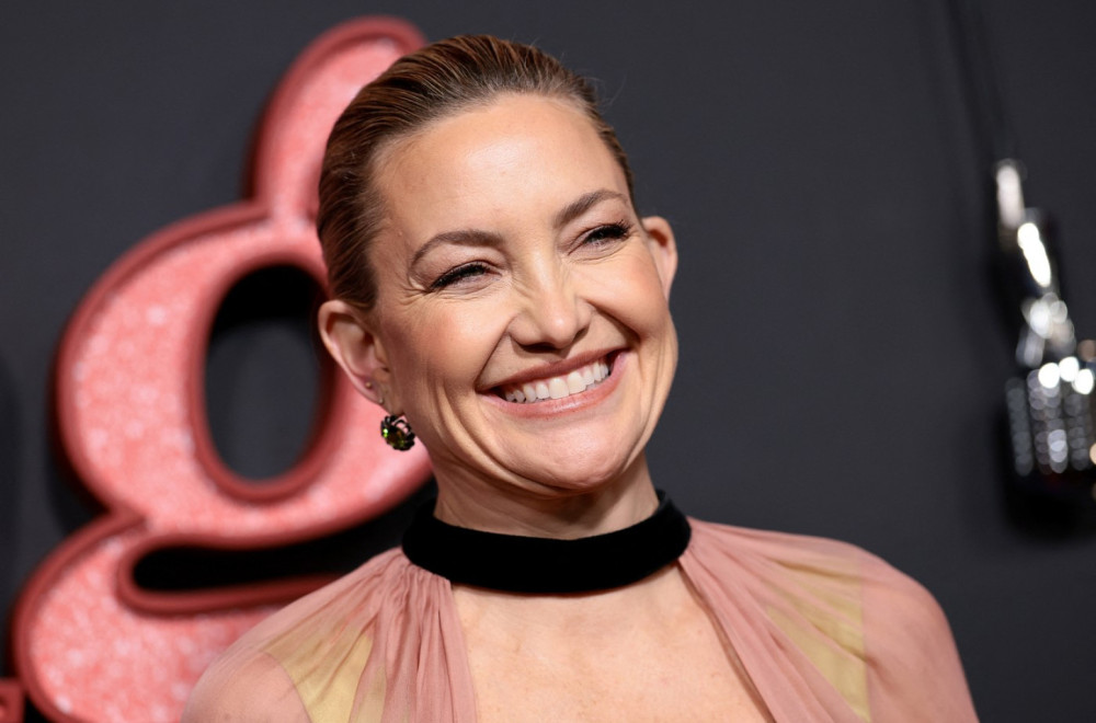 Nova frizura i stajling za čistu desetku: Tri komada koja svaka žena treba da ima FOTO