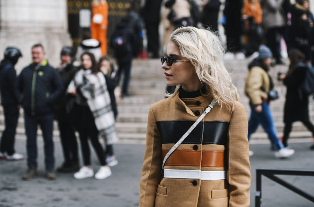 Modni trik Francuskinja: Ne košta vas ništa, a u trenu podiže kombinaciju FOTO