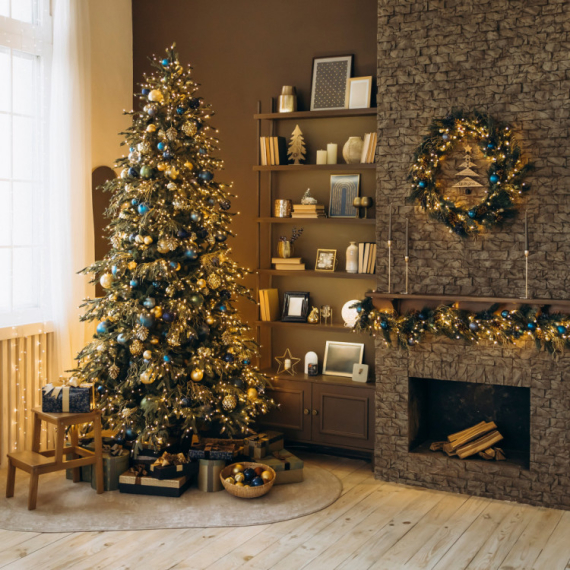 U Ohridskom jezeru postavljena novogodišnja jelka pod vodom: Posveta je posebno dirljiva FOTO