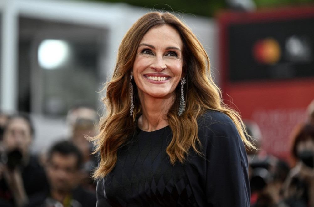 Zgodna žena ne ume da ostari: Pokazala lice bez šminke, na ovome joj zavide i 20 godina mlađe FOTO