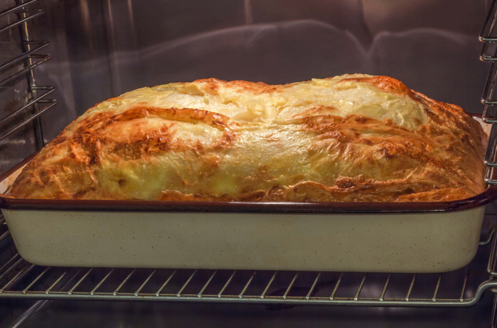 Premažite kupovne kore sa 3 sastojka i biće ukusnije nego domaće