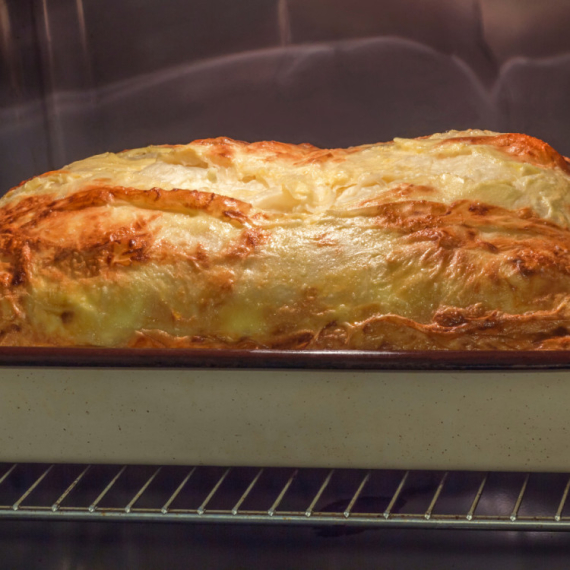 Premažite kupovne kore sa 3 sastojka i biće ukusnije nego domaće