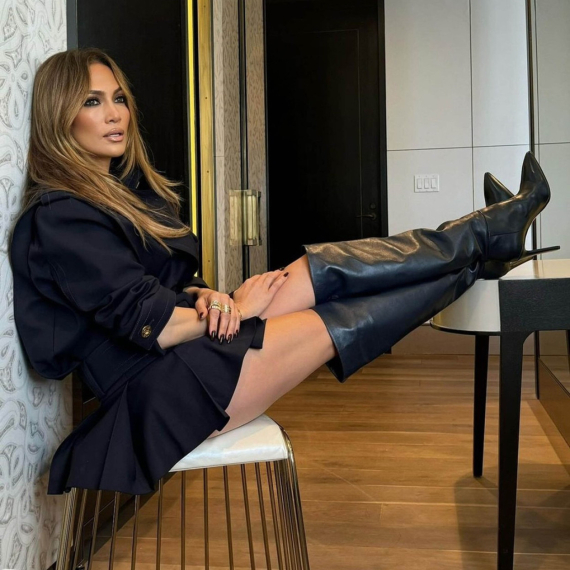 Ben Aflek okupio bivše: Džej Lo ukrala pažnju FOTO