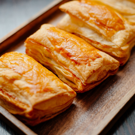 Gotove za tren oka, u isto vreme i mekane i hrskave: Neodoljive domaće pogačice od 4 sastojka