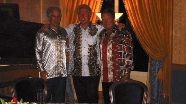 Klintonovi poklekli: Spremni su, sve će otkriti?