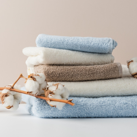 Ustajali i buđavi miris peškira uklonite uz pomoć dva sastojka iz kuhinje