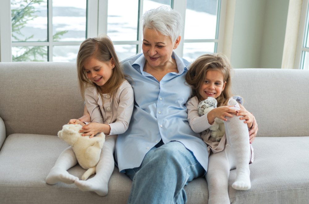 Koju baku dete više voli – s majčine ili s očeve strane?