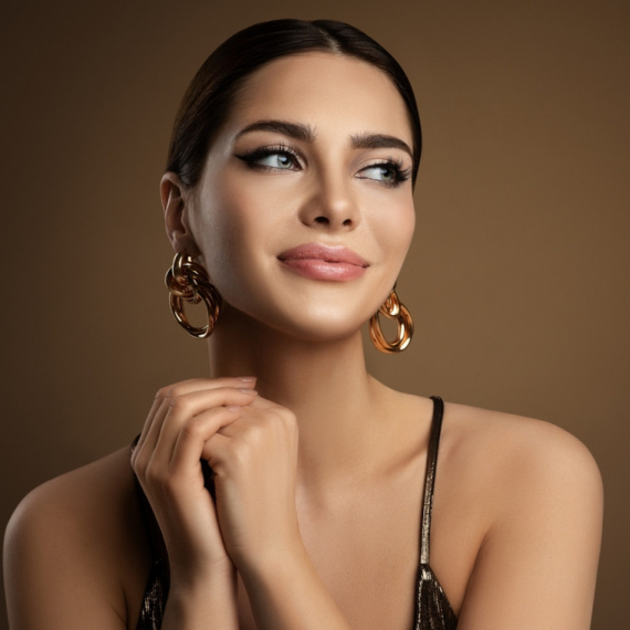 Savršeno definisane i pune usne: Olovka bez koje ne treba da izlazite iz kuće