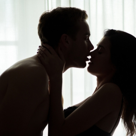 Posle seksa za jednu noć obavezno ovo uradite – čak i kad želite da pobegnete što pre